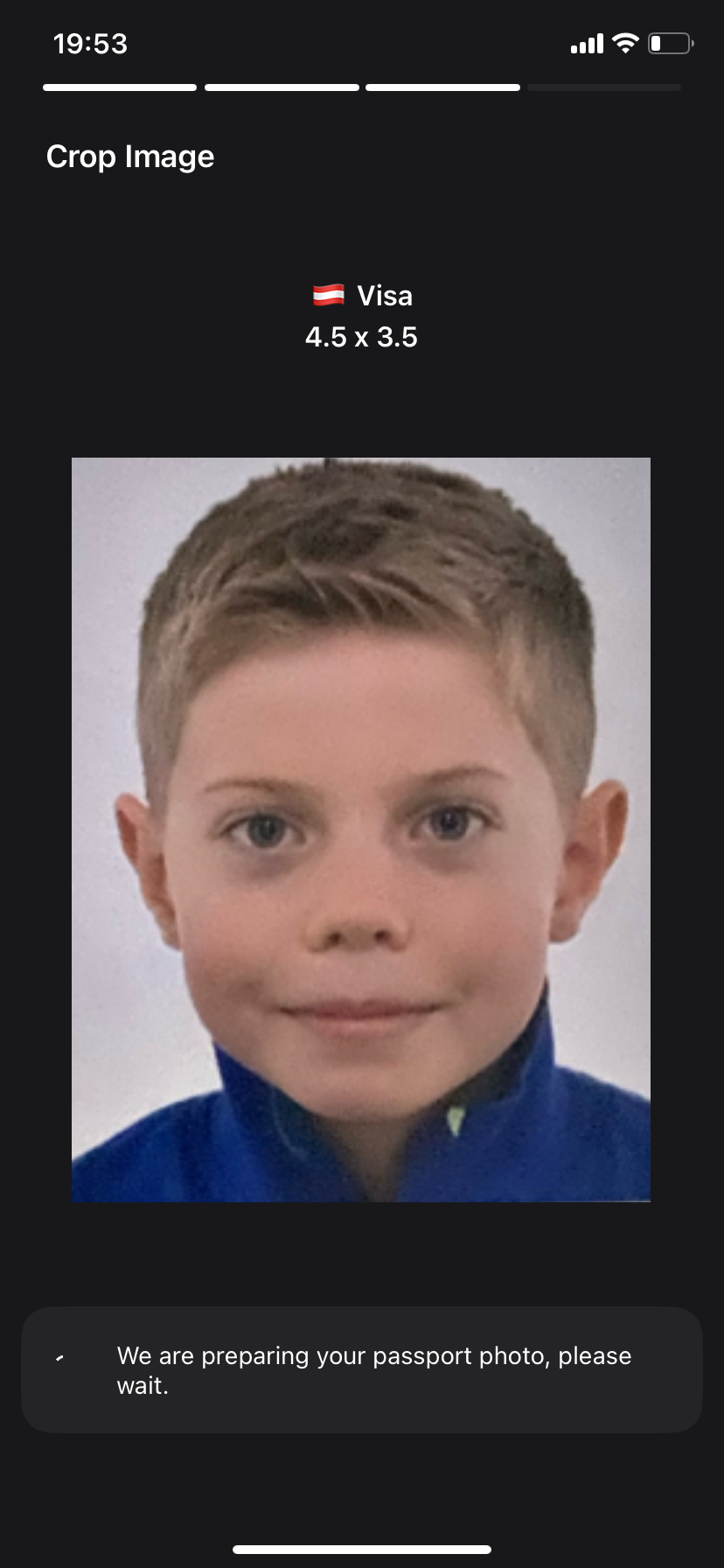 Foto Noah Koteschowetz